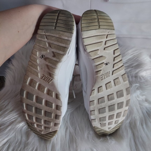 Nike Air Max Thea Joli 725118-100 Women's White Sneaker Shoes Size US 9 - Picture 10 of 10